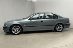 BMW 525 bild 2