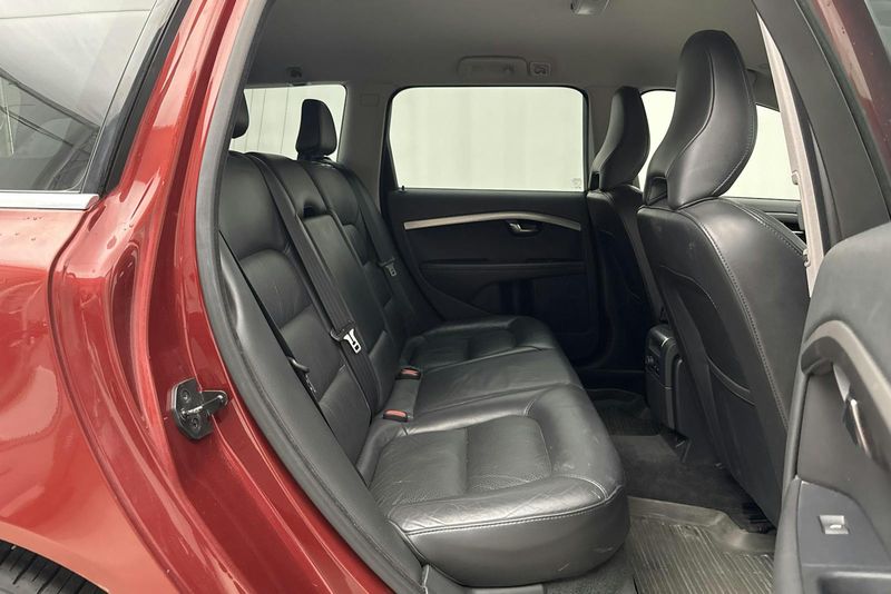 Volvo V70 bild 8
