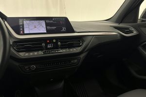 BMW 118 bild 13