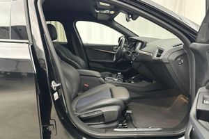 BMW 118 bild 7