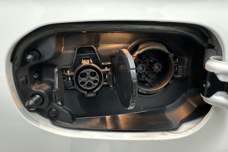Mitsubishi Outlander bild 17