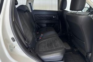 Mitsubishi Outlander bild 8