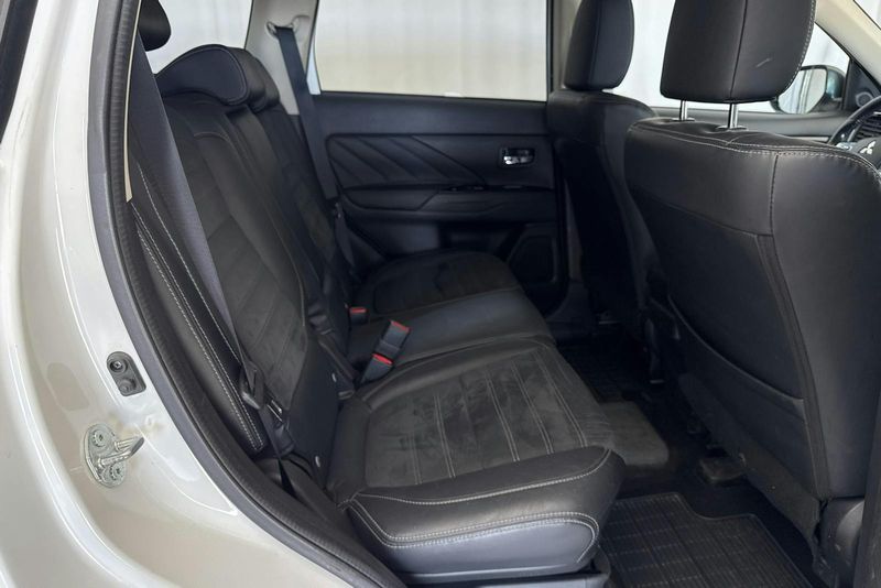 Mitsubishi Outlander bild 8