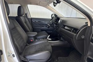 Mitsubishi Outlander bild 7