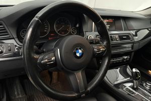 BMW 520 bild 13