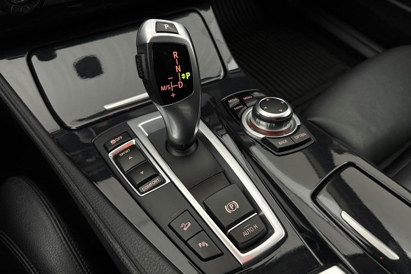 BMW 520 bild 11