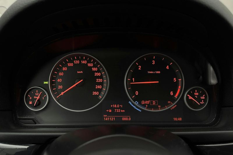 BMW 520 bild 10