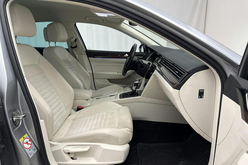 Volkswagen Passat bild 7