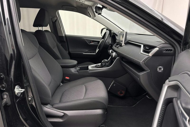 Toyota RAV4 bild 7