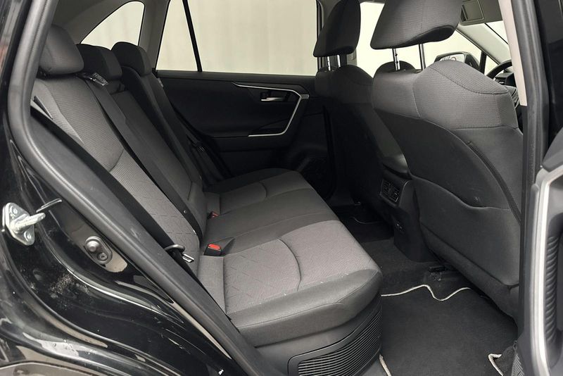 Toyota RAV4 bild 8