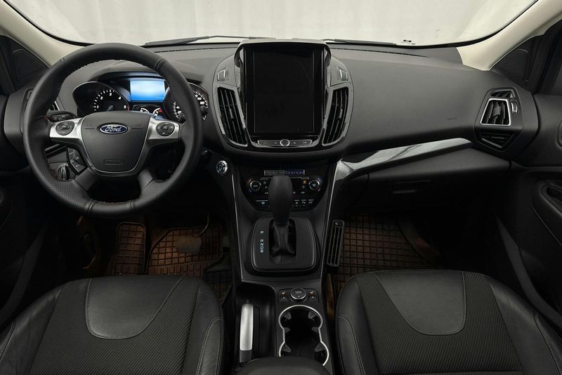 Ford Kuga bild 6
