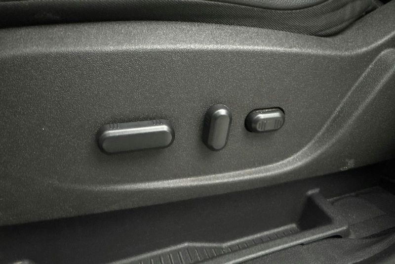 Ford Kuga bild 16