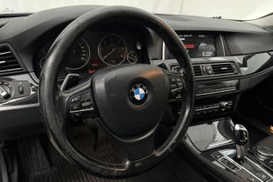 BMW 520 bild 15