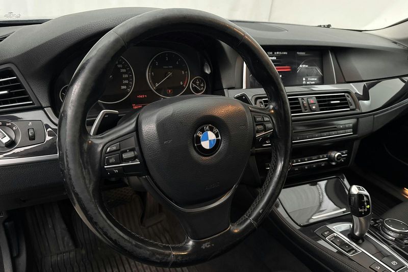 BMW 520 bild 15