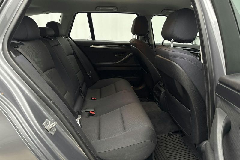 BMW 520 bild 8