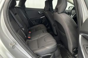 Volvo V40 bild 8