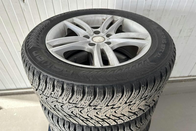 Volkswagen Passat bild 17