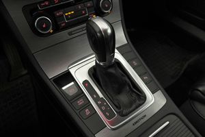 Volkswagen Passat bild 13