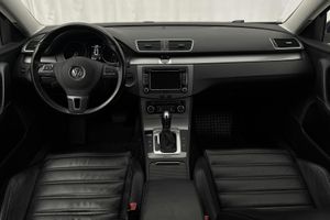 Volkswagen Passat bild 6