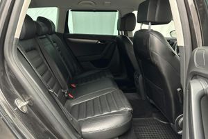 Volkswagen Passat bild 8