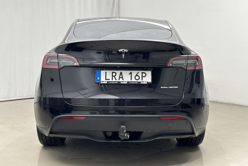 Tesla Model Y bild 5