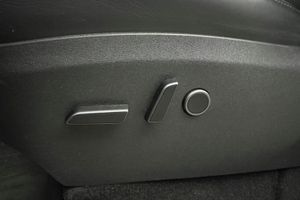 Tesla Model Y bild 19