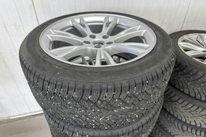 Tesla Model Y bild 23