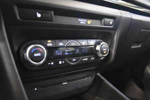 Mazda 3 bild 12
