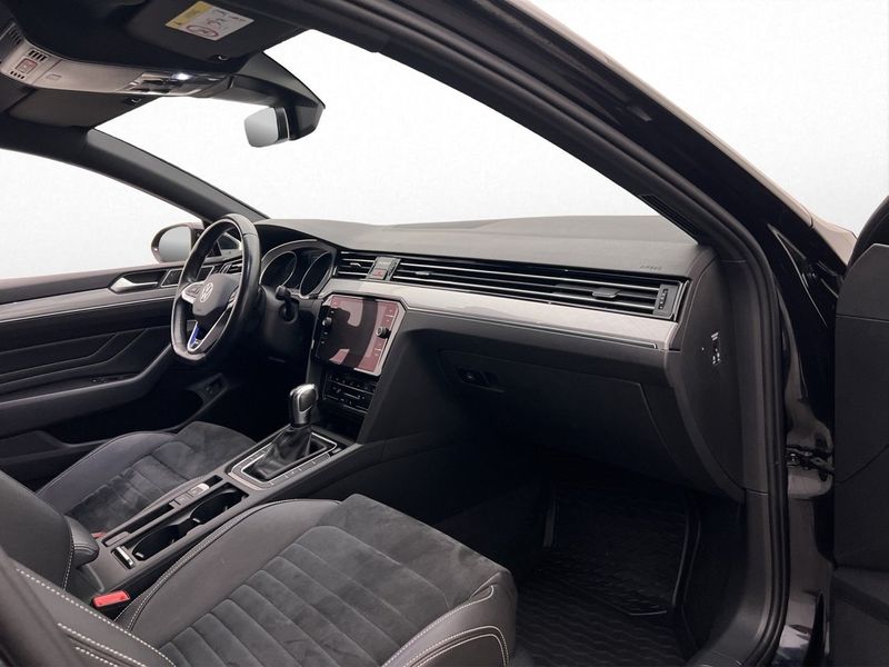 Volkswagen Passat bild 23