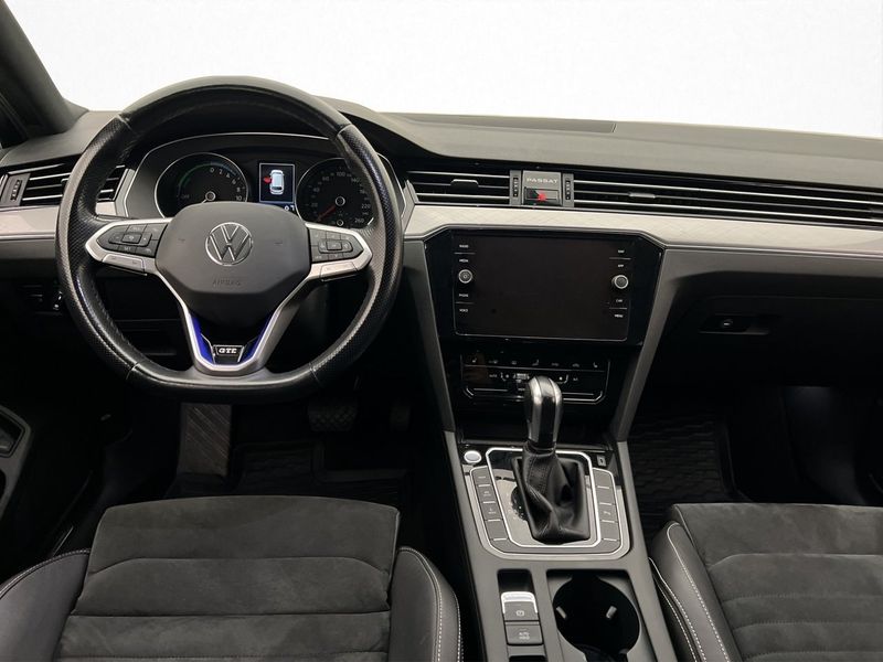 Volkswagen Passat bild 12