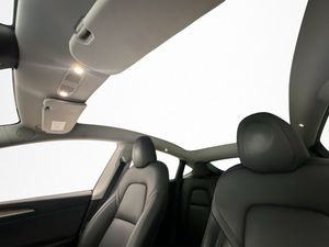 Tesla Model Y bild 13