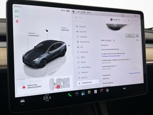 Tesla Model Y bild 25