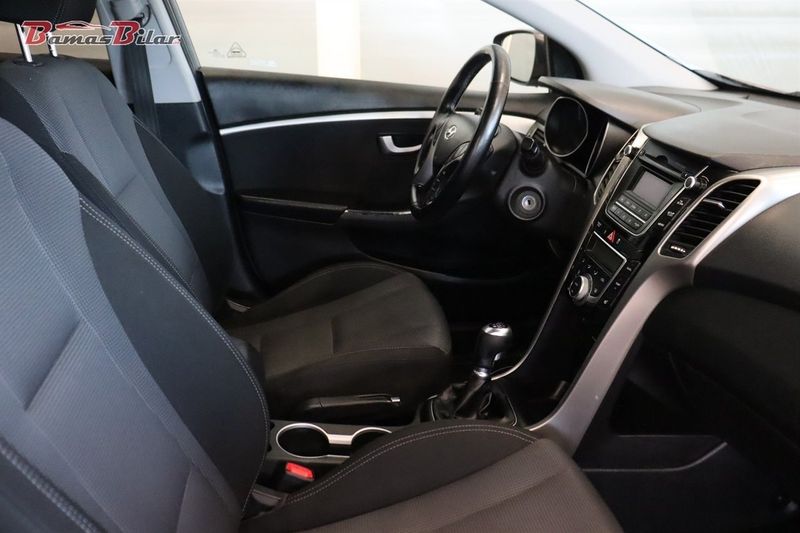 Hyundai i30 bild 14