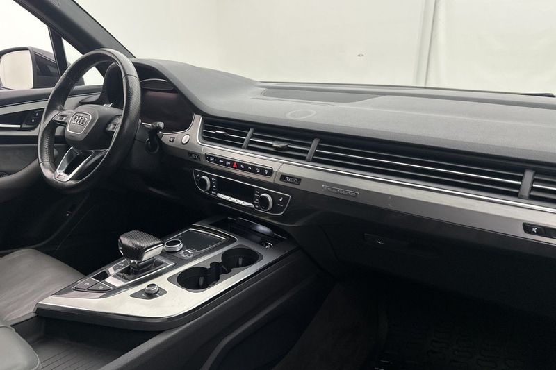 Audi Q7 bild 26