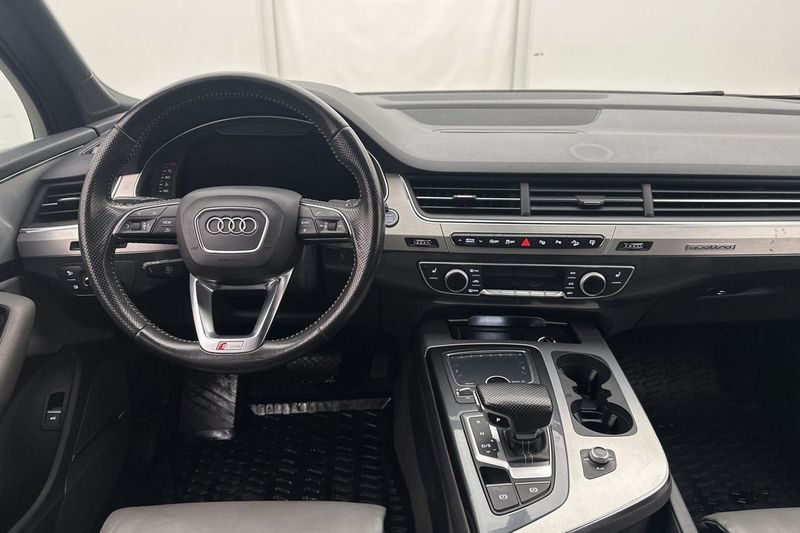 Audi Q7 bild 10