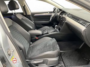 Volkswagen Passat bild 22