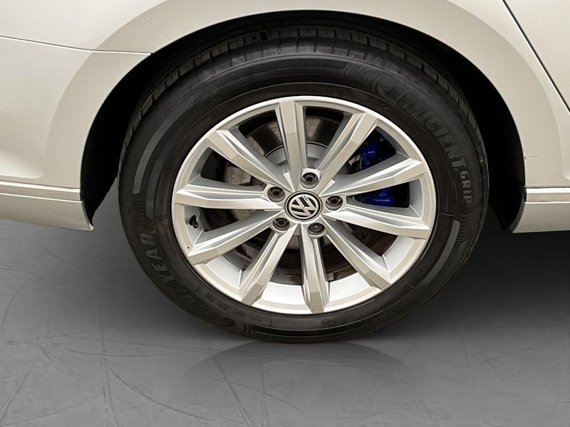 Volkswagen Passat bild 30