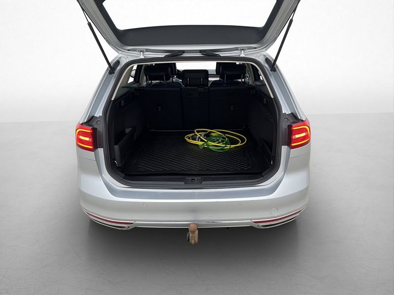 Volkswagen Passat bild 25