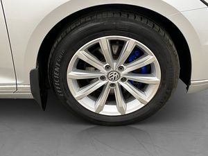 Volkswagen Passat bild 31