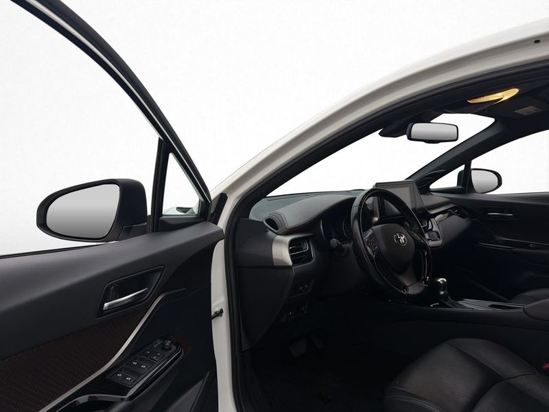 Toyota C-HR bild 11