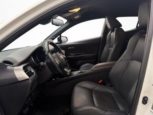 Toyota C-HR bild 12