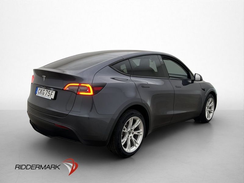 Tesla Model Y bild 8
