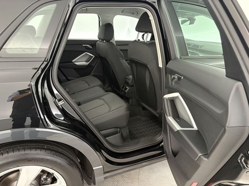 Audi Q3 bild 15