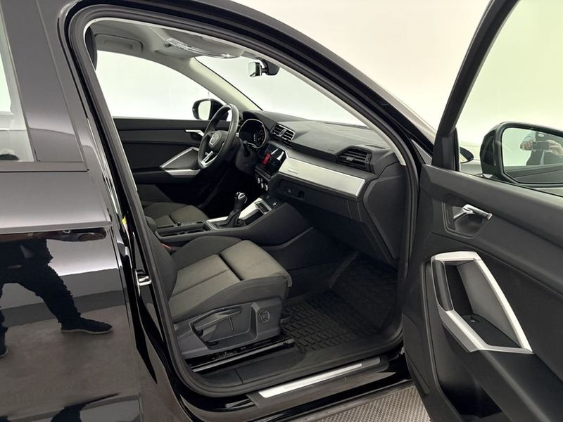 Audi Q3 bild 17