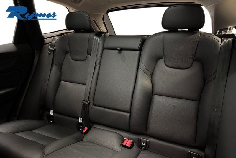 Volvo XC60 bild 8