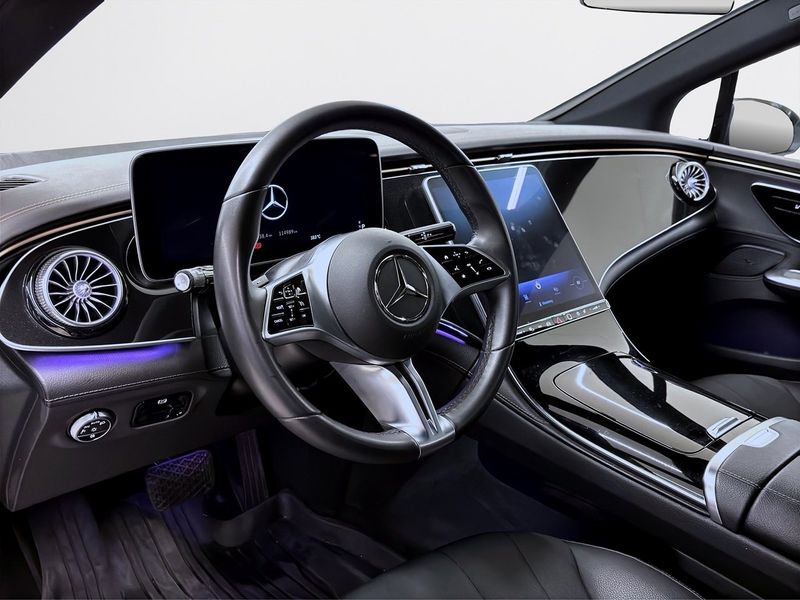 Mercedes EQE300 bild 8