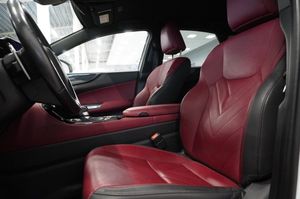 Lexus NX bild 3