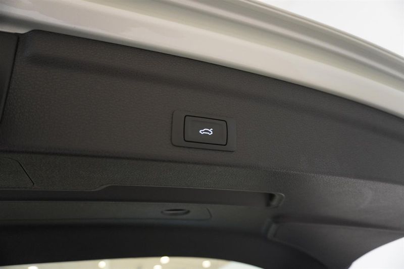 Audi Q3 bild 8