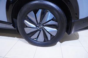 Nissan Ariya bild 8