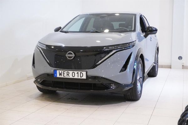 Nissan Ariya 87 kWh Evolve 2WD 22 kW Dragkrok Panorama | Ränta 1,99% - 2023